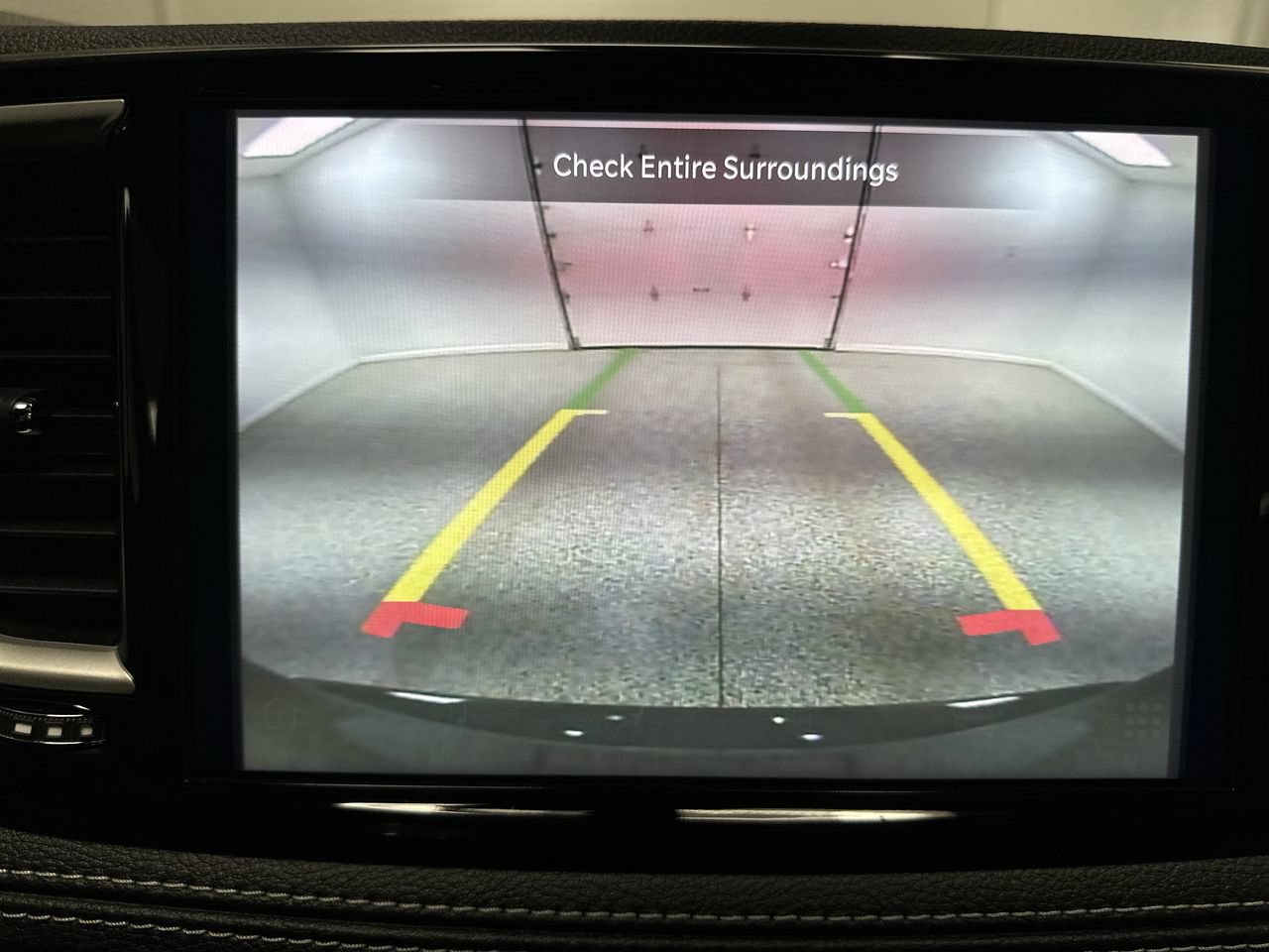 Used 2026 Chrysler Pacifica Select AWD/4WD image 36