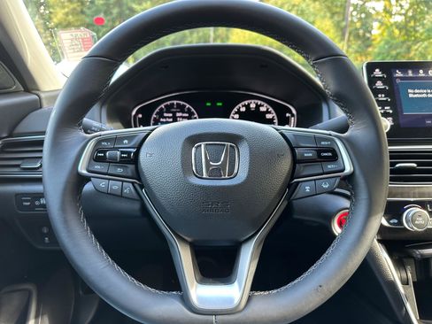 Used 2019 Honda Accord EX-L image 24