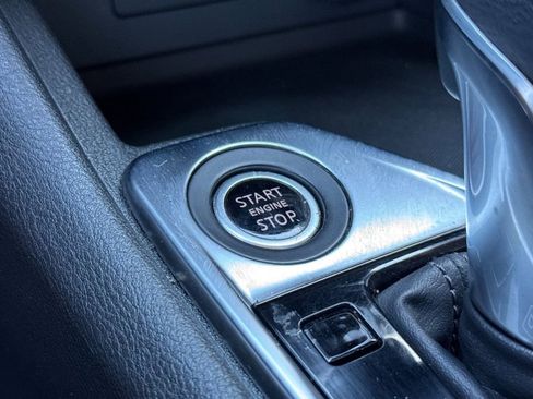 Used 2020 Nissan Sentra SV image 20