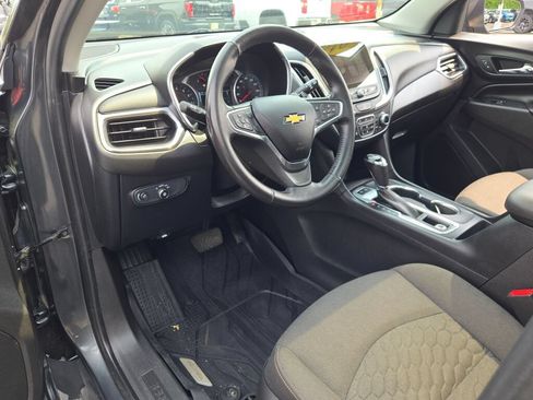 Certified 2018 Chevrolet Equinox LT w/ Sun & Infotainment Package AWD/4WD image 25