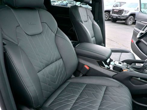 Used 2025 Kia Telluride EX X-Line image 26