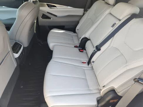 Certified 2026 INFINITI QX60 Luxe w/ Cargo Package image 13