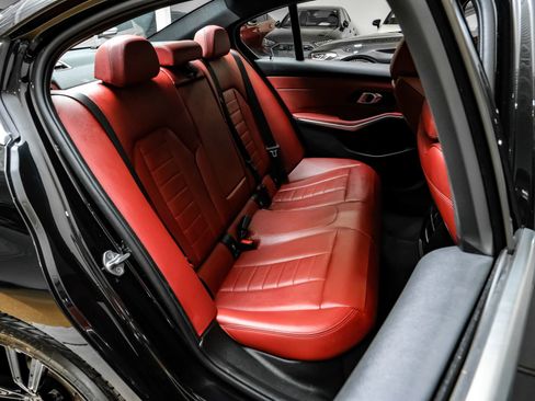 Used 2024 BMW 330i xDrive Sedan w/ Premium Package image 39