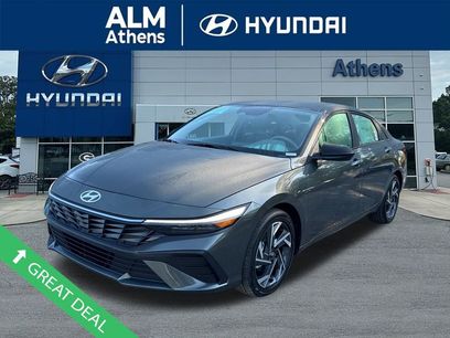 New 2025 Hyundai Elantra SEL