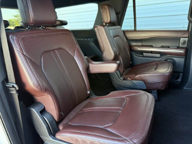 Used 2022 Ford Expedition Max Limited RWD image 28