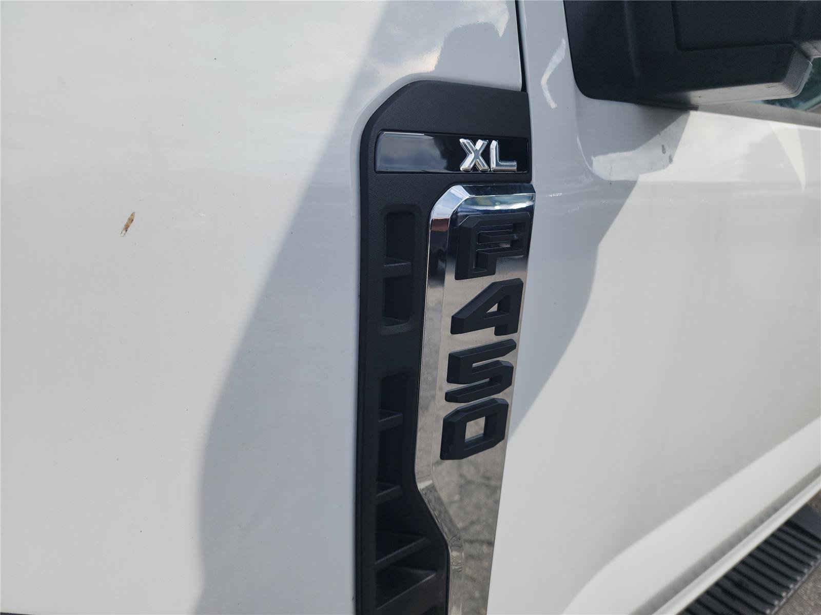 New 2024 Ford F450 XL RWD image 10