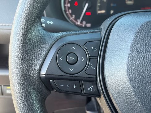 Used 2024 Toyota RAV4 LE image 18