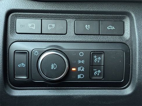 Used 2024 Ford F250 Platinum image 41