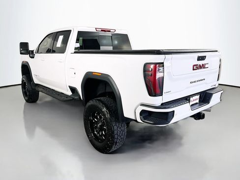 Used 2026 GMC Sierra 2500 AT4 AWD/4WD image 9