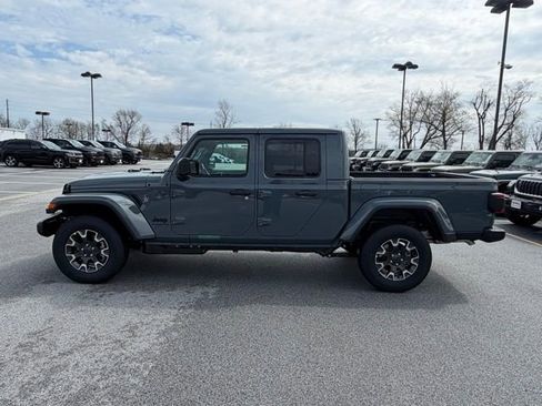 New 2026 Jeep Gladiator Sport image 4