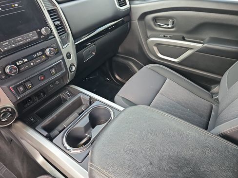 Used 2021 Nissan Titan SV w/ SV Convenience Package AWD/4WD image 37