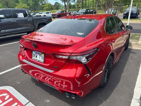 Used 2023 Toyota Camry XSE image 8