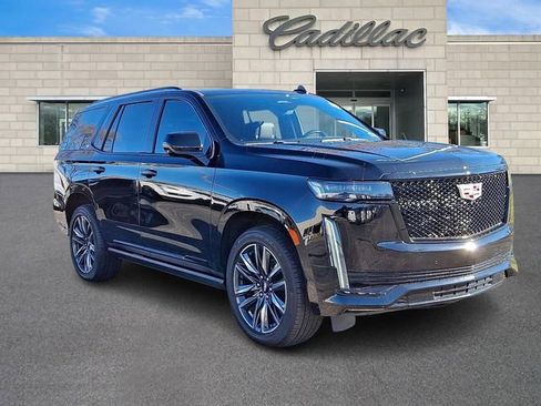 Used 2021 Cadillac Escalade Sport w/ Driver Assist Tech Package image 2