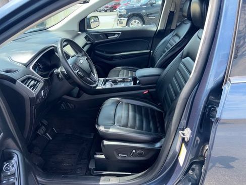 Used 2019 Ford Edge SEL w/ Equipment Group 201A AWD/4WD image 9