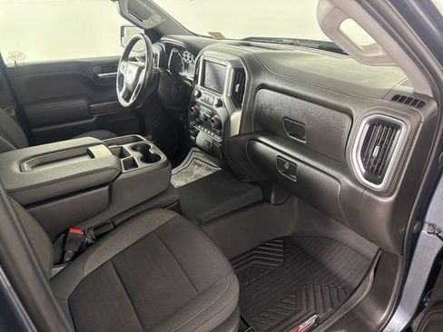 Used 2021 Chevrolet Silverado 1500 RST image 12