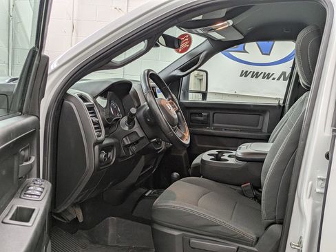 Used 2023 RAM 2500 Tradesman image 4