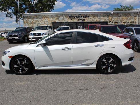 Used 2017 Honda Civic Touring image 4