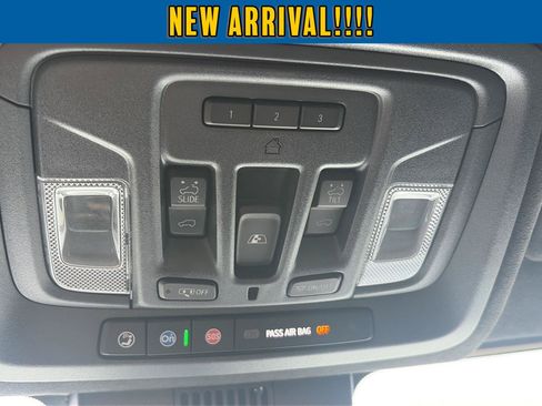 Used 2025 GMC Sierra 2500 AT4X AWD/4WD image 20