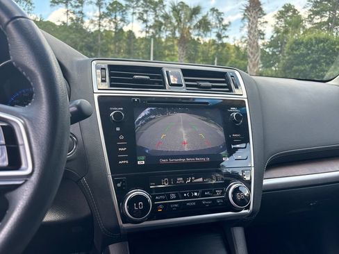 Used 2019 Subaru Outback 2.5i Limited AWD/4WD image 15
