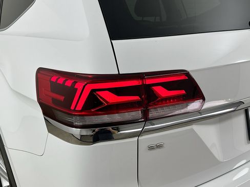 Certified 2023 Volkswagen Atlas SE AWD/4WD image 12