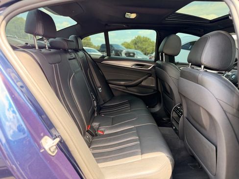 Used 2018 BMW 540i w/ M Sport Package RWD image 21