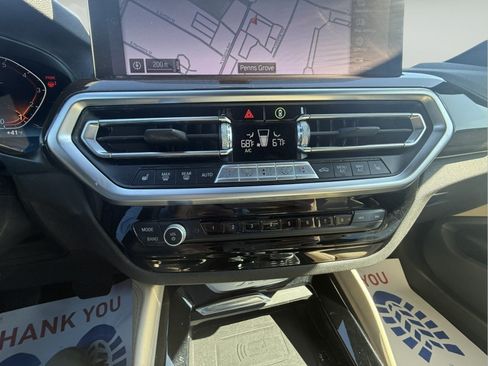 Used 2023 BMW X4 xDrive30i w/ Parking Assistance Package AWD/4WD image 19