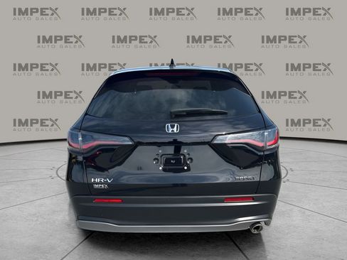 Used 2025 Honda HR-V Sport image 4