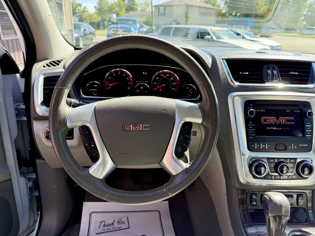 Used 2016 GMC Acadia SLT w/ Premium Edition FWD image 9