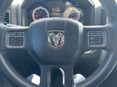 Used 2014 RAM 1500 Express image 2