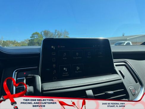 Certified 2024 GMC Yukon SLT w/ SLT Luxury Package image 31