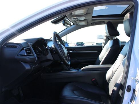 Used 2023 Toyota Camry XSE image 22