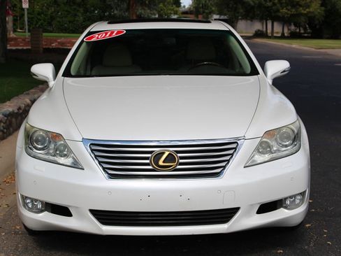 Used 2011 Lexus LS 460 image 4