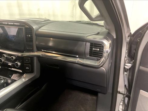 Used 2022 Ford F150 Lariat w/ Equipment Group 502A High image 26