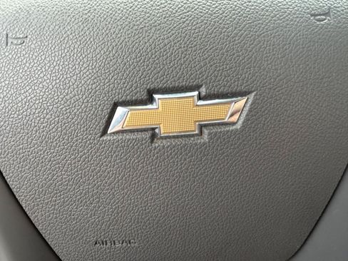 Used 2013 Chevrolet Traverse LS FWD image 20