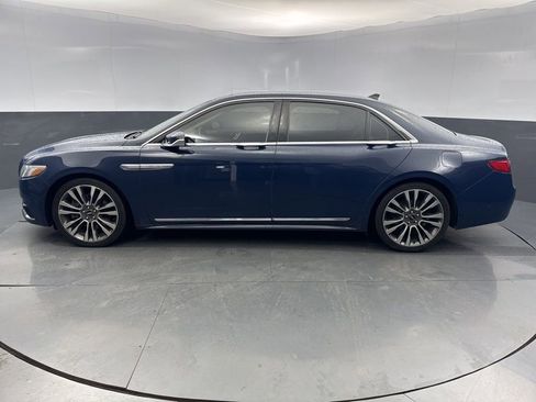 Used 2018 Lincoln Continental Reserve w/ Rear-seat Package image 3
