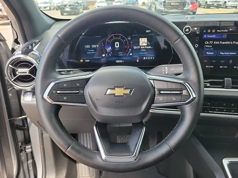 Used 2026 Chevrolet Equinox LT w/ Convenience Package II FWD image 19