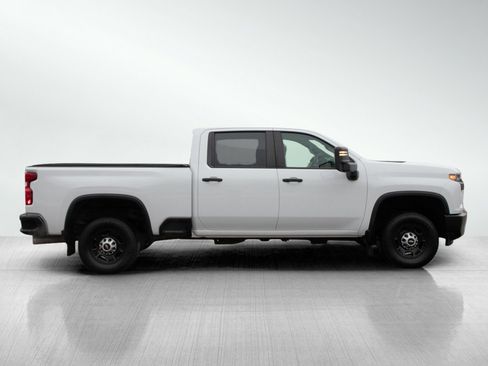 Used 2021 Chevrolet Silverado 2500 W/T w/ WT Convenience Package image 7