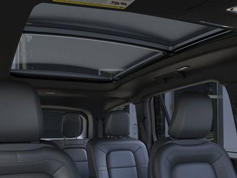 New 2025 Lincoln Aviator Reserve w/ Illumination Package image 22