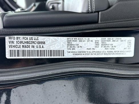 Certified 2024 Jeep Grand Cherokee Limited image 25