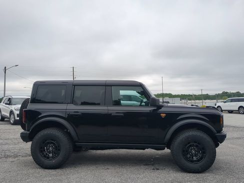 New 2026 Ford Bronco Badlands AWD/4WD image 2