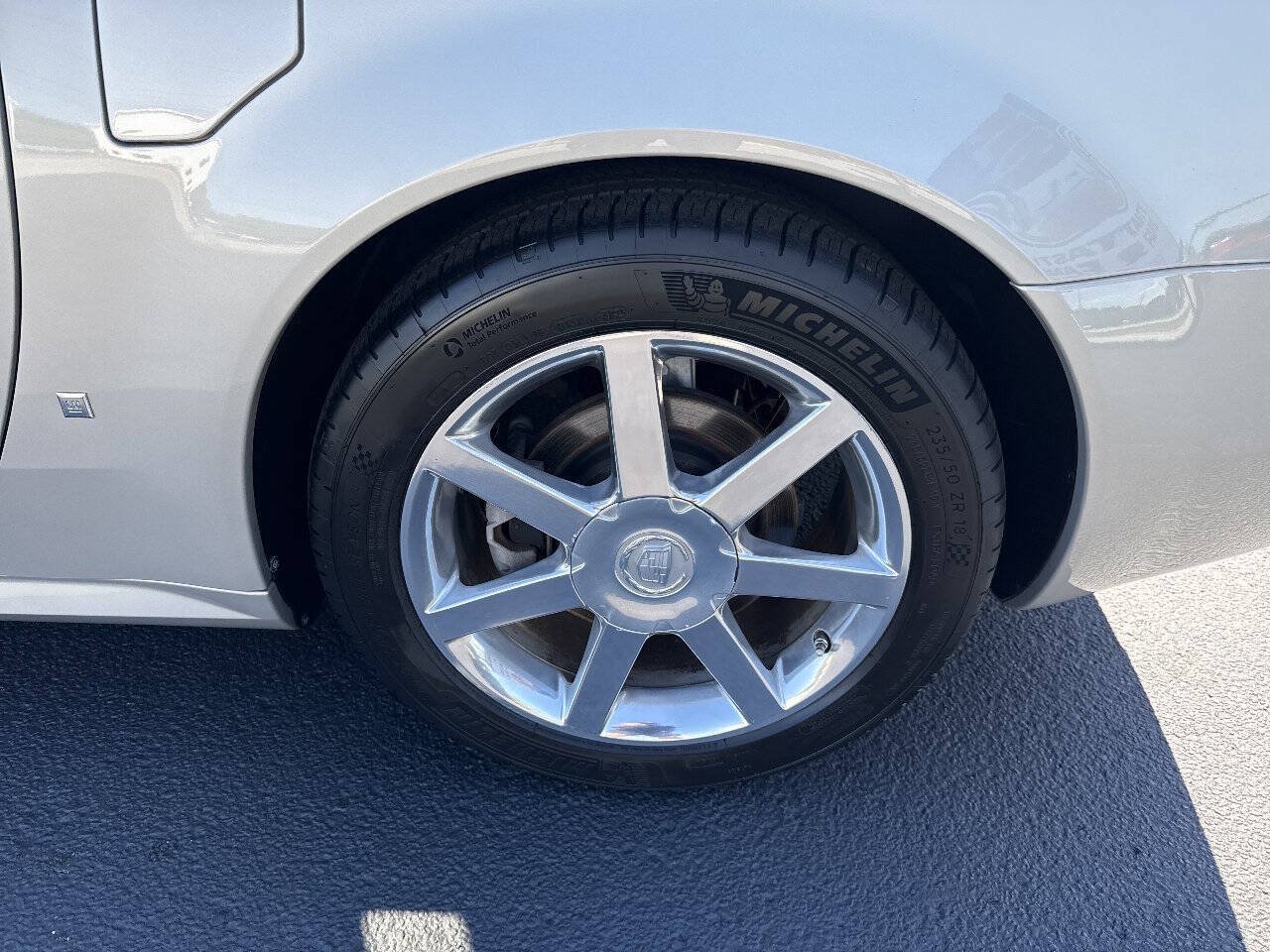 Used 2006 Cadillac XLR RWD image 42