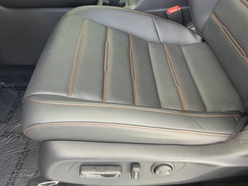 Used 2026 Honda CR-V Sport-L image 5