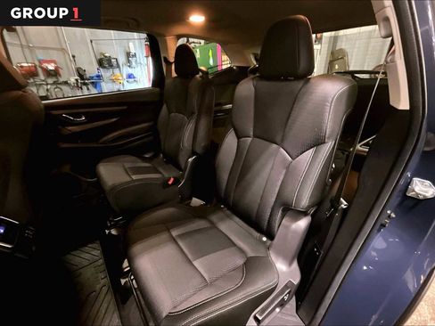 Certified 2024 Subaru Ascent Premium w/ Convenience Package image 19