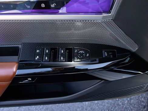 Used 2023 BMW 760i xDrive 760i xDrive image 22
