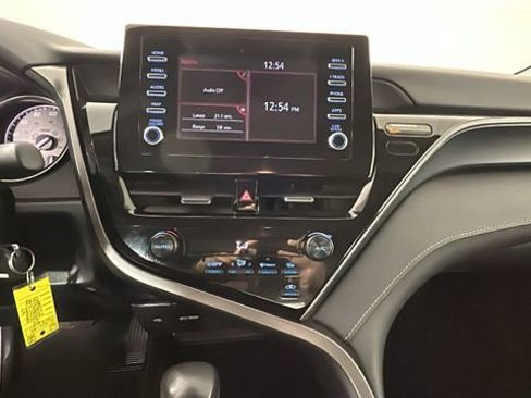 Used 2024 Toyota Camry SE FWD image 23
