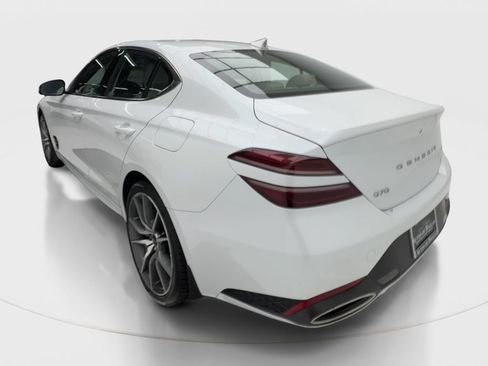 Used 2024 Genesis G70 2.5T AWD/4WD image 10
