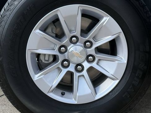 Certified 2026 Chevrolet Silverado 1500 LT RWD image 11