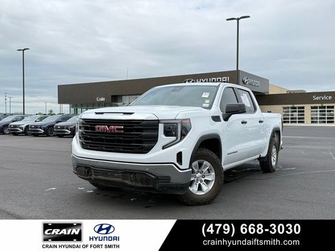 Used 2023 GMC Sierra 1500 Pro w/ Pro Value Package AWD/4WD image 1