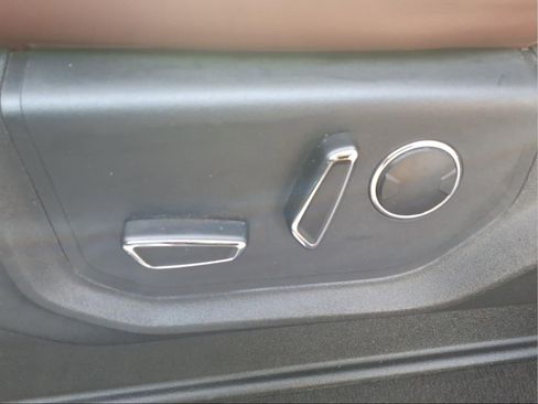 Used 2022 Ford F350 Platinum image 23