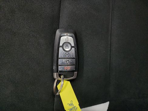 Used 2022 Ford Mustang Shelby GT500 w/ Technology Package image 47